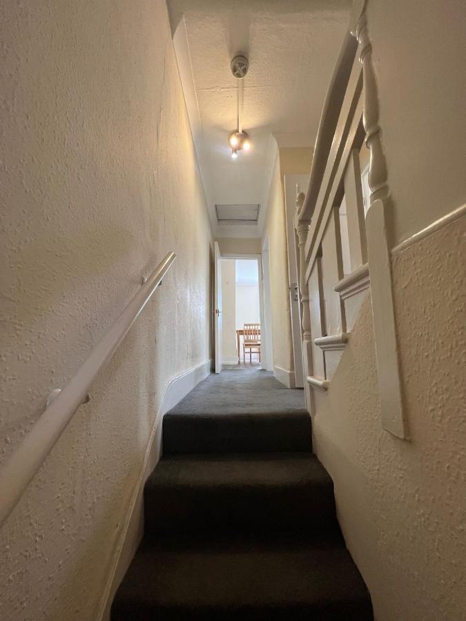 East London 2 Bedroom Apartment 외부 사진