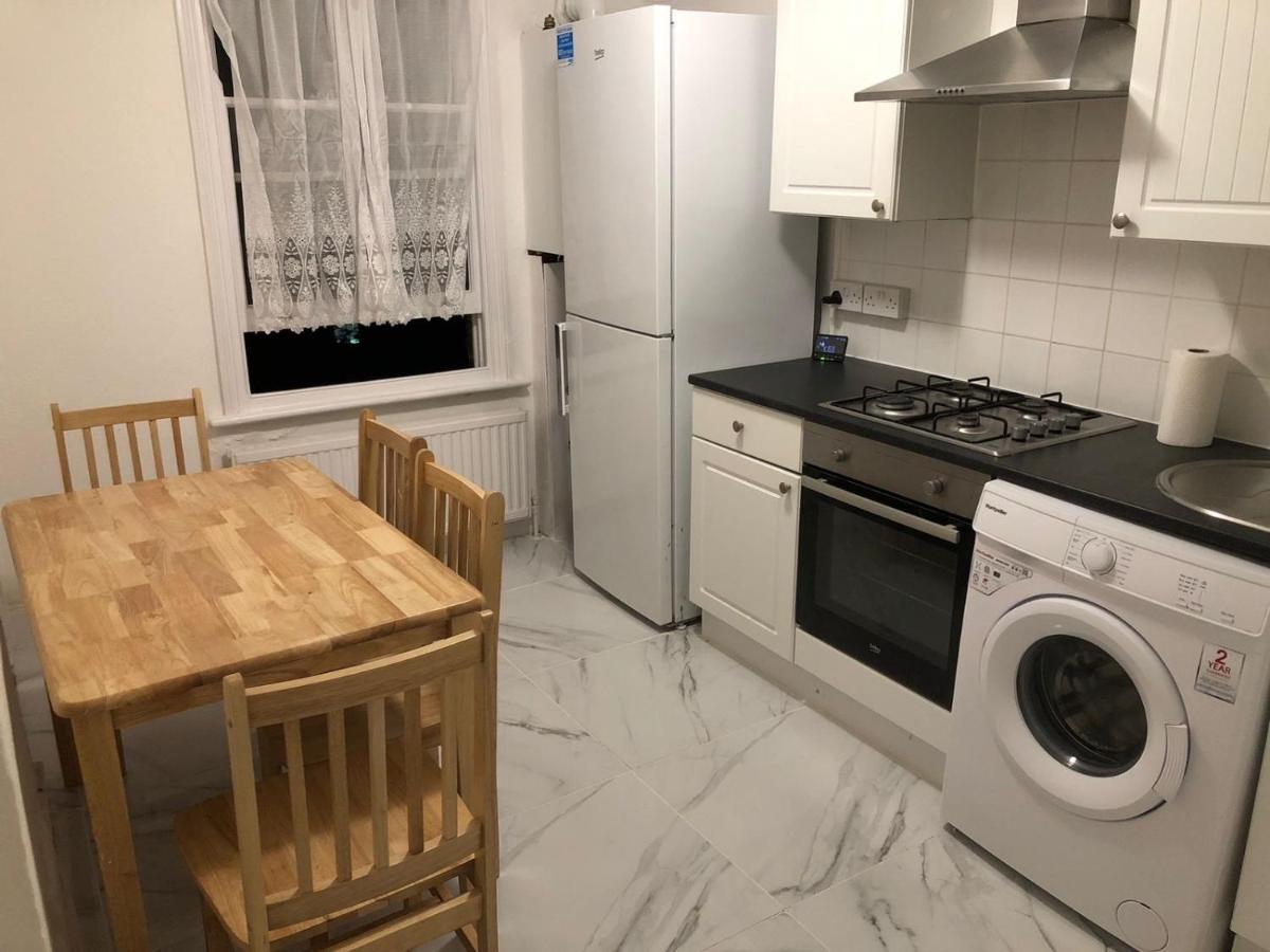 East London 2 Bedroom Apartment 외부 사진