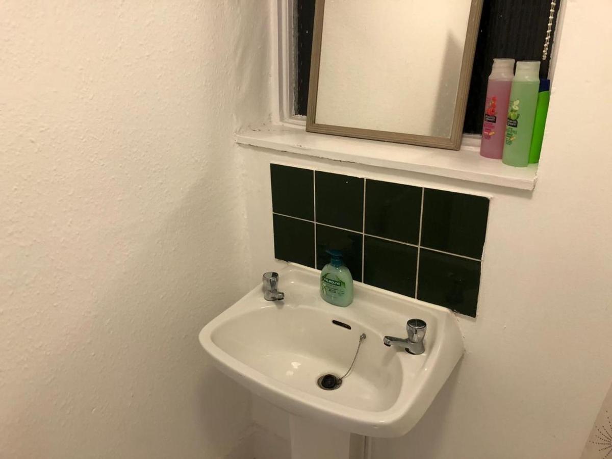 East London 2 Bedroom Apartment 외부 사진