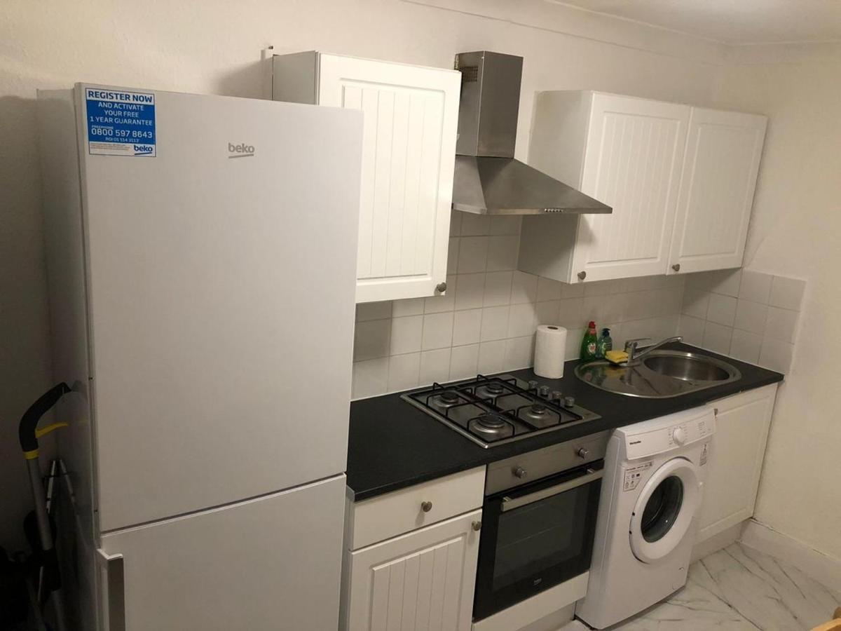 East London 2 Bedroom Apartment 외부 사진